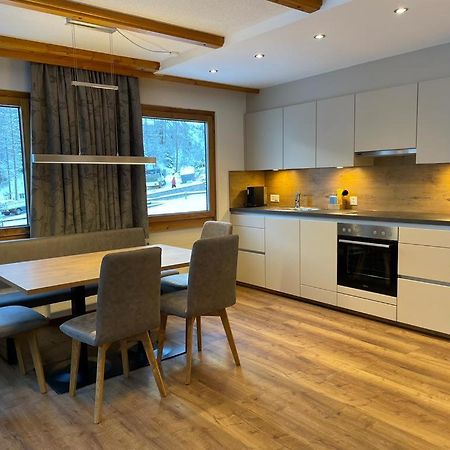 Chasa Ravaischa Apartment Samnaun Ngoại thất bức ảnh